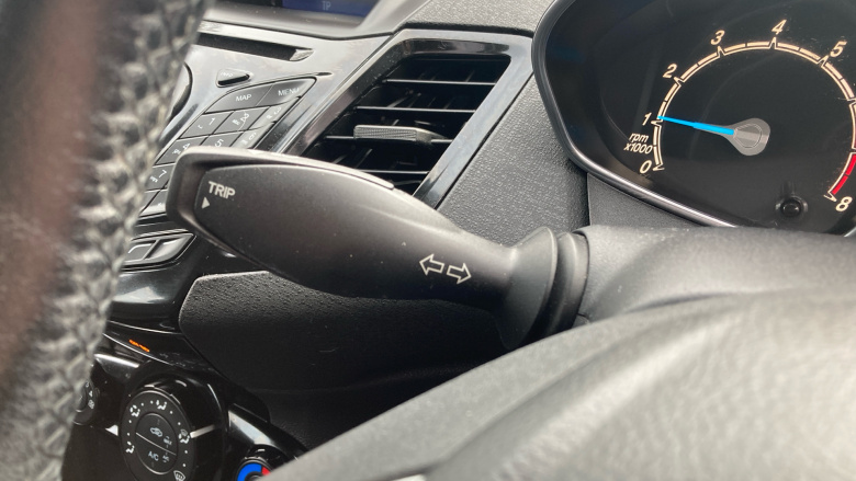 Ford Fiesta 1.25 82 Zetec 5dr Petrol Hatchback